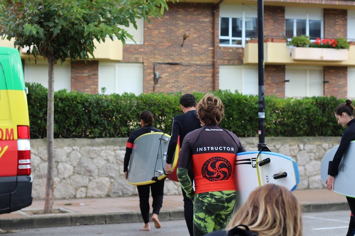 surf fitness training camp escuela cantabra de surf isabel del barrio onmytrainingshoes escapada activa evento entrenamiento training surfing somo