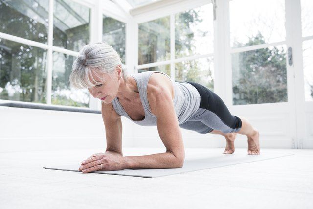 menopausia y entrenamiento lo que tienes que saber fitness a los 50 entrenamiento de fuerza en menopausia ejercicio en menopausia